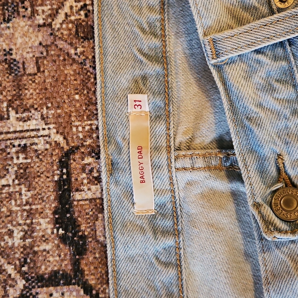 Levi's Light Blue Wide Leg Jeans - Picture 2 of 6